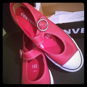 Converse Chucks Mary Janes
